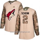 Camiseta Hockey Nino Arizona Coyotes 2 Luke Schenn Autentico 2017 Veterans Day Stitched Camuflaje