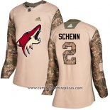 Camiseta Hockey Mujer Arizona Coyotes 2 Luke Schenn Camuflaje Autentico 2017 Veterans Day Stitched