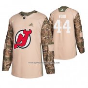 Camiseta Hockey New Jersey Devils Miles Wood Veterans Day Camuflaje